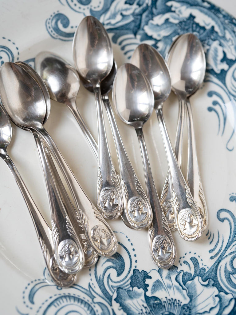 Vintage French Hotel Silver Teaspoons Set, Hotel Silver Plate, Rustic Farmhouse Kitchen, Vintage Floral Silverware, French Silverware, Cameo